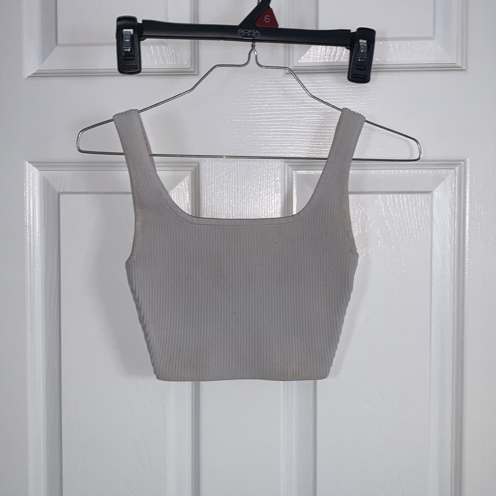 Square neck